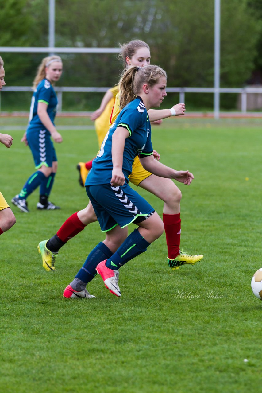 Bild 237 - B-Juniorinnen VfL Oldesloe - JSG Sdtondern : Ergebnis: 2:0